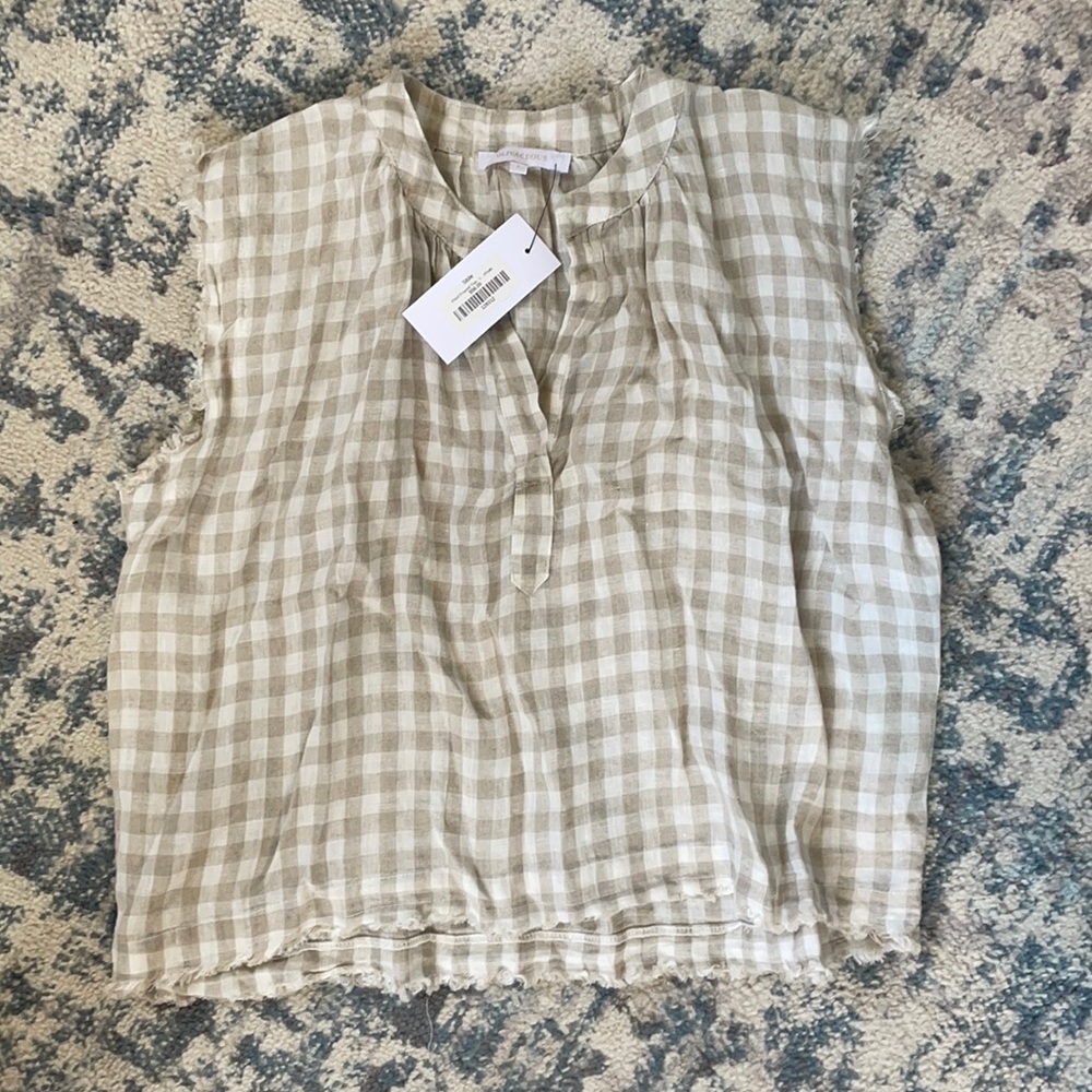 🌸SPRING CLEARANCE🌸 OLIVACEOUS Checkered/Gingham Sleveless top